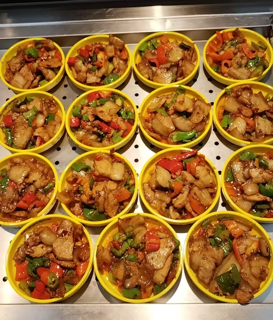 臺(tái)裕膳食食堂承包專家 | 員工吃不膩的美食秘籍，每天不重樣的美味體驗(yàn)！